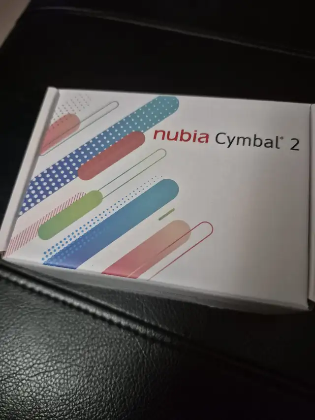 Brand New phone for sale - It's not a smart phone - Photo 5