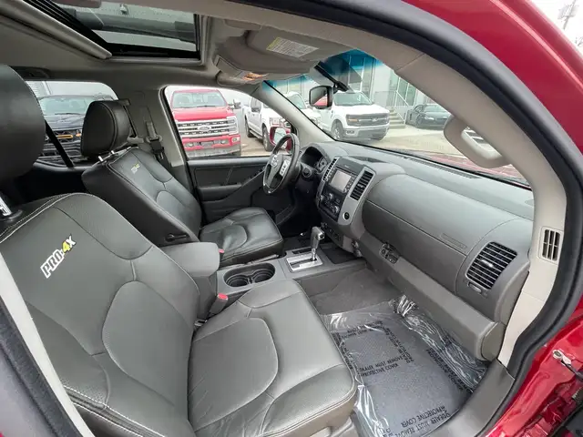 2019 Nissan Frontier PRO-4X/CREW-CAB/4x4/NAVI/CAM/LEATHER/SUNROO - Photo 9