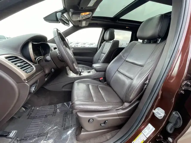 2014 Jeep Grand Cherokee Summit/4WD/3.6L/NAVI/CAM/LEATHER/PANO-R - Photo 15