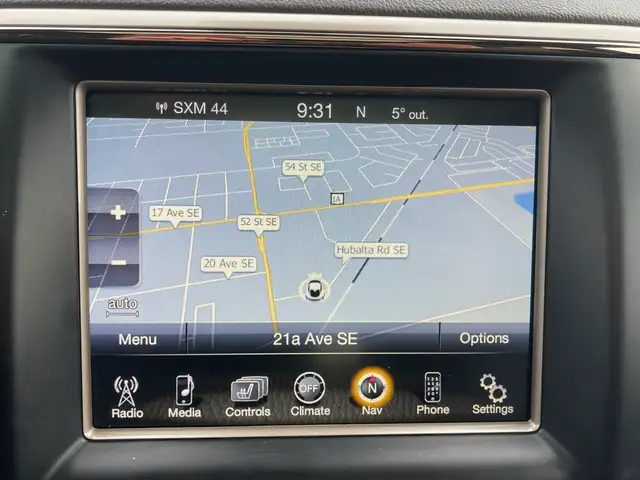 2014 Jeep Grand Cherokee Summit/4WD/3.6L/NAVI/CAM/LEATHER/PANO-R - Photo 16