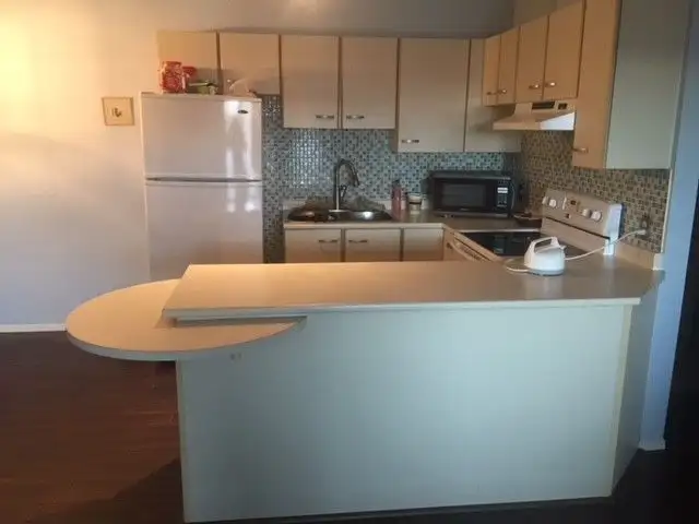 A  large room is available in EDGEMONT,NW , Calgary - Photo 3