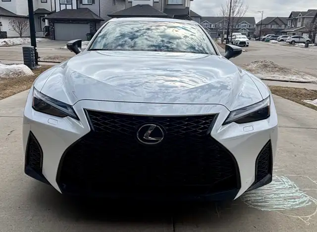 2024 LEXUS IS 350 F-Sport Series 3 AWD - Photo 5