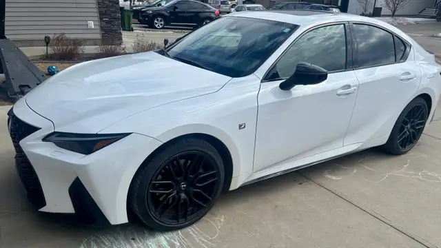 2024 LEXUS IS 350 F-Sport Series 3 AWD - Photo 7