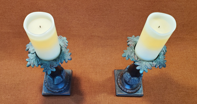 STOUT CANDLE STICKS with ELECTRIC CANDLES  at 12 BUCKS per set - Photo 8