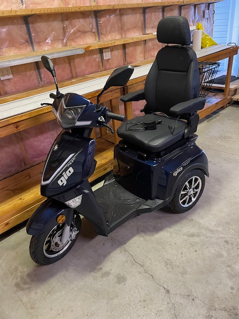 BRAND NEW MOBILITY SCOOTER
