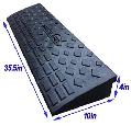 3.7"Rubber Loading Dock Rubber Curb Ramps 20 Ton Car Ramp 190085