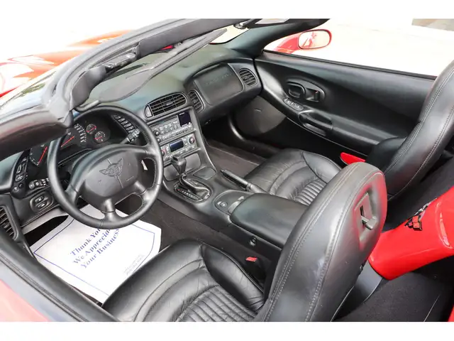 2004 Chevrolet Corvette CONVERTIBLE 3LT, AUTO, LOADED, LOW KMS, - Photo 3