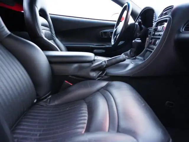 2004 Chevrolet Corvette CONVERTIBLE 3LT, AUTO, LOADED, LOW KMS, - Photo 6