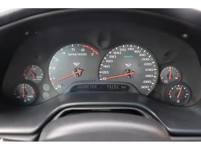 2004 Chevrolet Corvette CONVERTIBLE 3LT, AUTO, LOADED, LOW KMS, - Photo 15