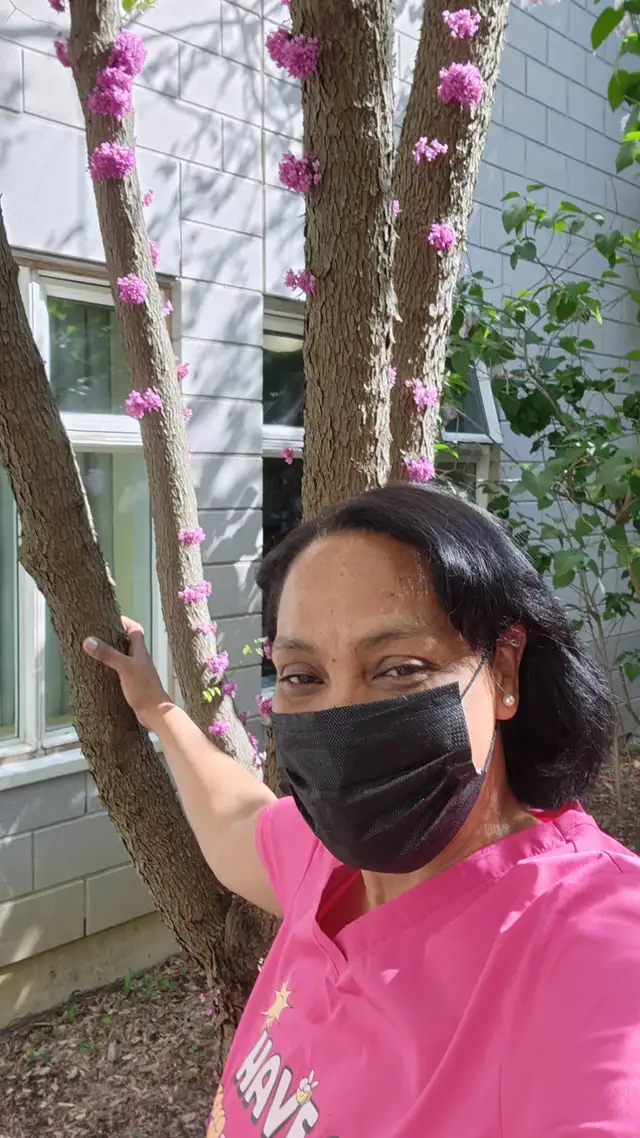 CAREGIVER/ HOUSEKEEPER  FOR ELDERLY  MOTHERS