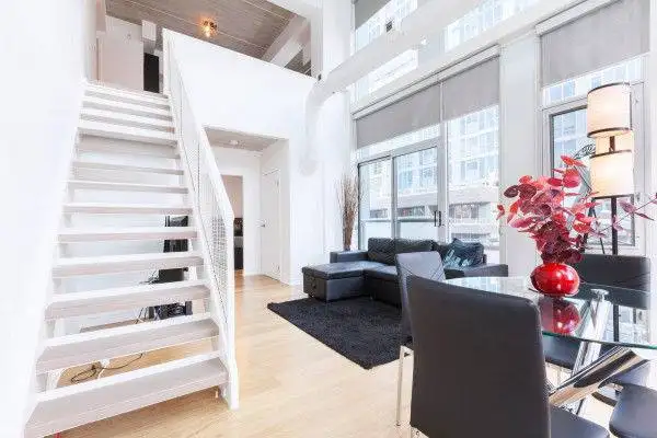 World Cup Summer26- furnished 2br - 1400sq f DTWN 2 levels condo