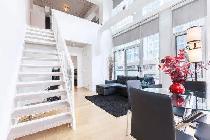 World Cup Summer26- furnished 2br - 1400sq f DTWN 2 levels condo