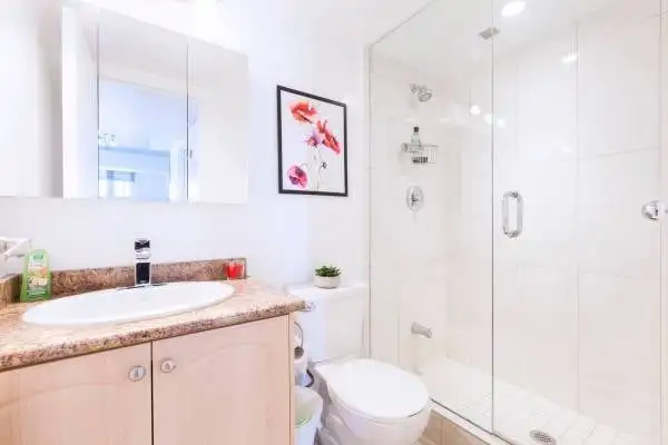 World Cup Summer26- furnished 2br - 1400sq f DTWN 2 levels condo - Photo 3