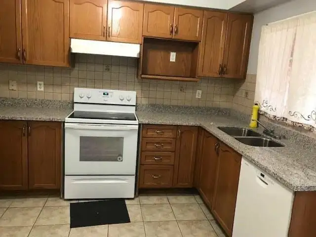 Spacious 3 bedroom 3 bathroom apartment for rent - Photo 6