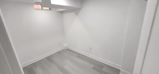 3 bedroom basement Brampton - Photo 5