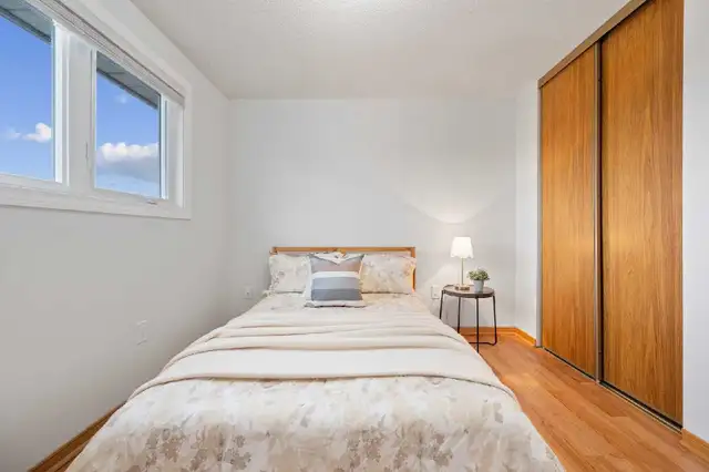 Room for rent -short term - Photo 2