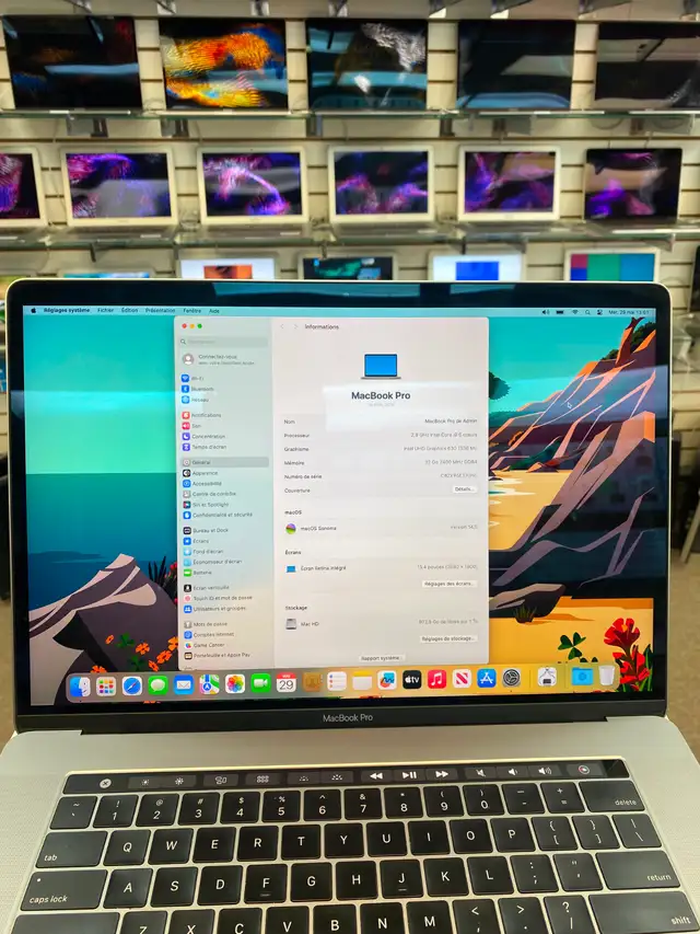 Apple MacBook Pro 15 Inch Comme neuf