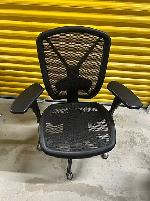 AllSeating Fluid Premium Mesh Desk Chair – Ergonomic Comfort!