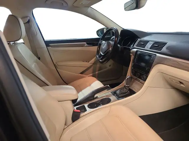 2017 Volkswagen Passat COMFORTLINE - Photo 10