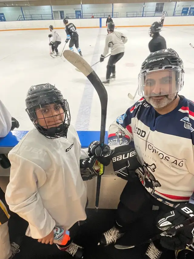 Shinny Hockey Junior College Teens U21