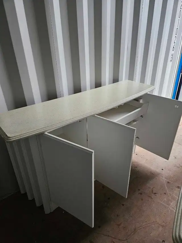 ELEGANT DINING ROOM SET - Photo 4