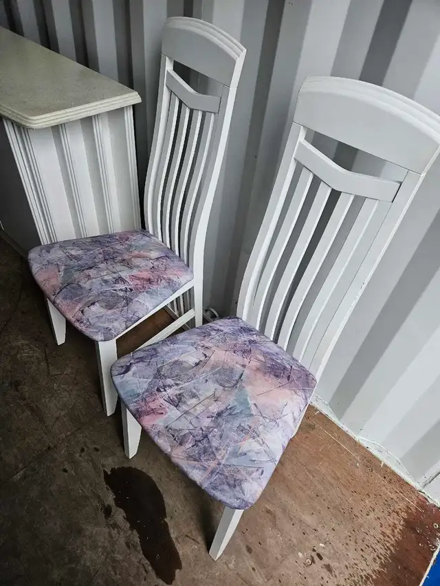 ELEGANT DINING ROOM SET - Photo 6