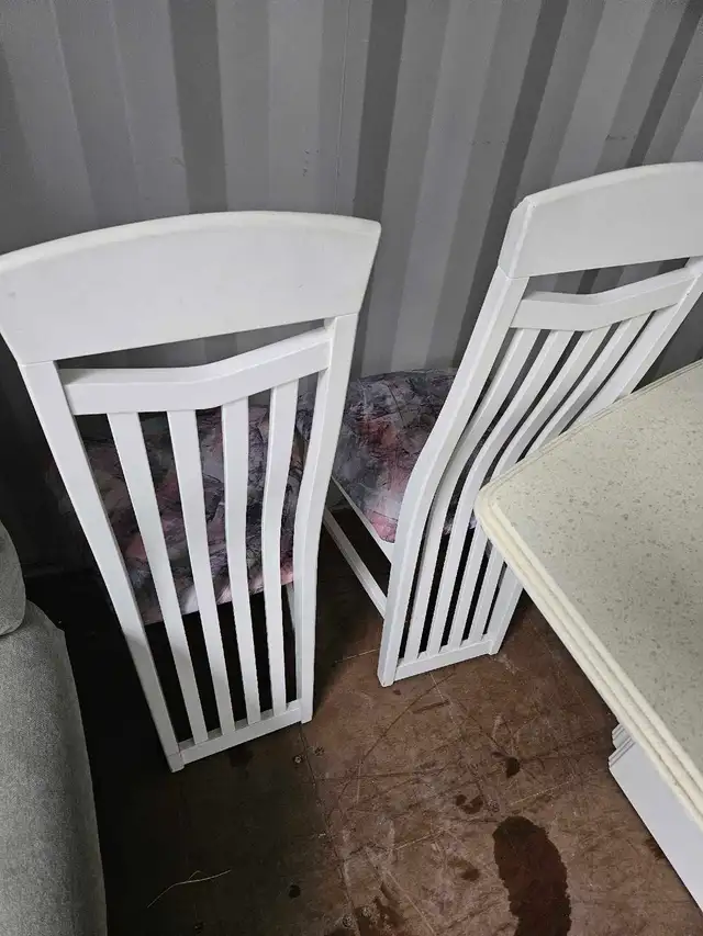 ELEGANT DINING ROOM SET - Photo 7