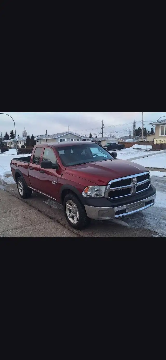 2013 Ram 1500 4x4 – One Owner – Newer Engine – MINT - Photo 7