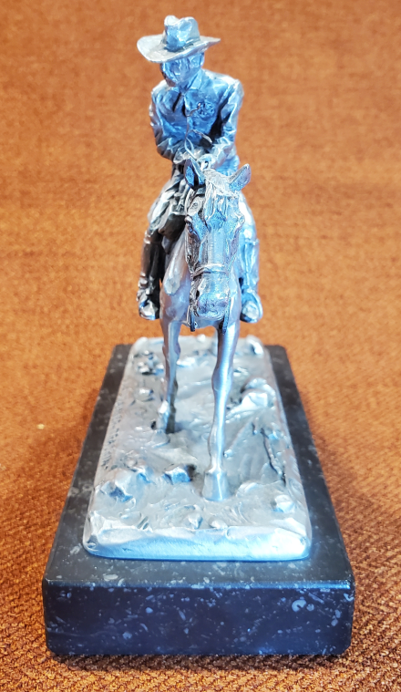 PEWTER SCULPTURE - MARBLE BASE - QUALITY ITEM - 25 BUCKS - Photo 6