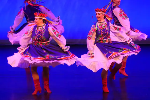 Troyanda Ukrainian Dance, Year End Show - Photo 3
