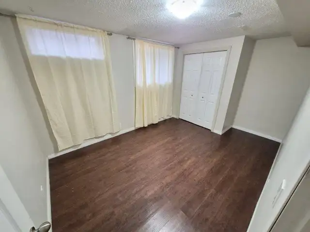 1300 SQ FT 3 BEDROOM BSMT FOR RENT - Photo 4