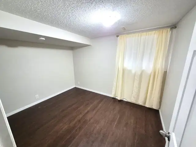 1300 SQ FT 3 BEDROOM BSMT FOR RENT - Photo 5
