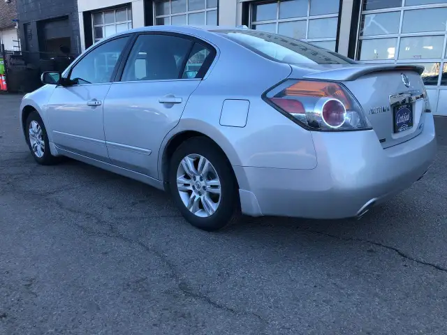 2012 Nissan Altima 2.5 S - Photo 2