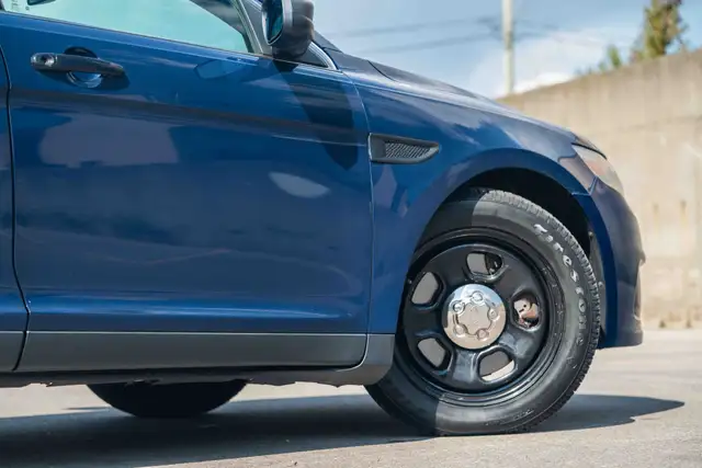 2015 FORD TAURUS AWD POLICE INTERCEPTOR SEDAN - Photo 11