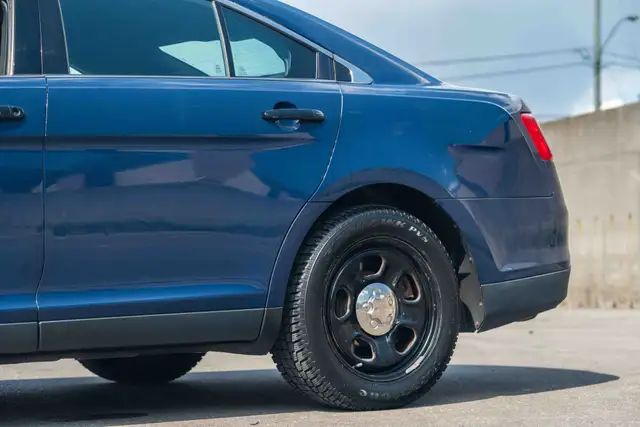 2015 FORD TAURUS AWD POLICE INTERCEPTOR SEDAN - Photo 17