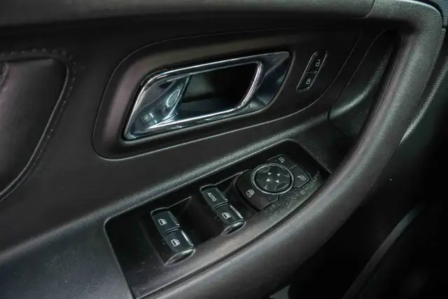 2015 FORD TAURUS AWD POLICE INTERCEPTOR SEDAN - Photo 24