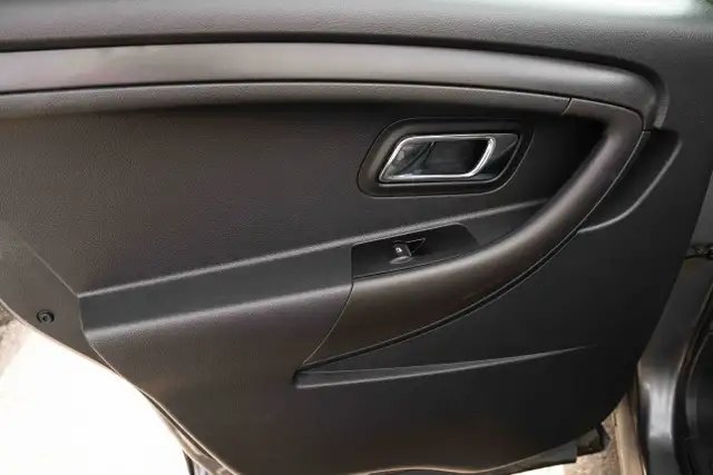 2015 FORD TAURUS AWD POLICE INTERCEPTOR SEDAN - Photo 39