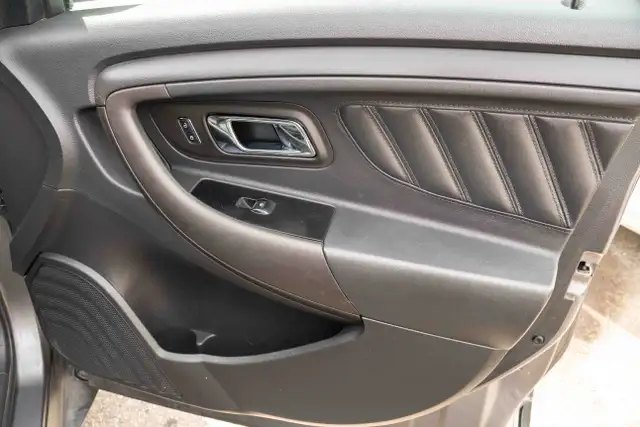 2015 FORD TAURUS AWD POLICE INTERCEPTOR SEDAN - Photo 44