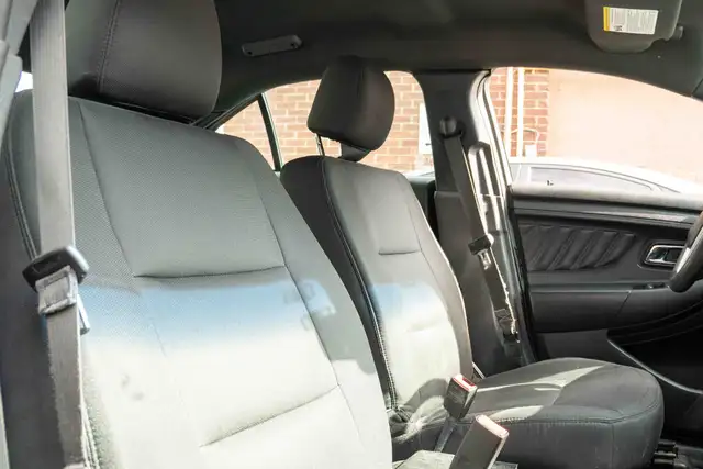 2015 FORD TAURUS AWD POLICE INTERCEPTOR SEDAN - Photo 46