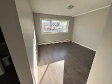 Comfortable 1-Bedroom Apartment – Heat & Hot Water Included! Pe