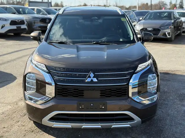 2023 Mitsubishi Outlander GT PHEV 7 Passengers - Photo 2