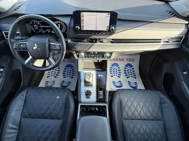 2023 Mitsubishi Outlander GT PHEV 7 Passengers - Photo 9