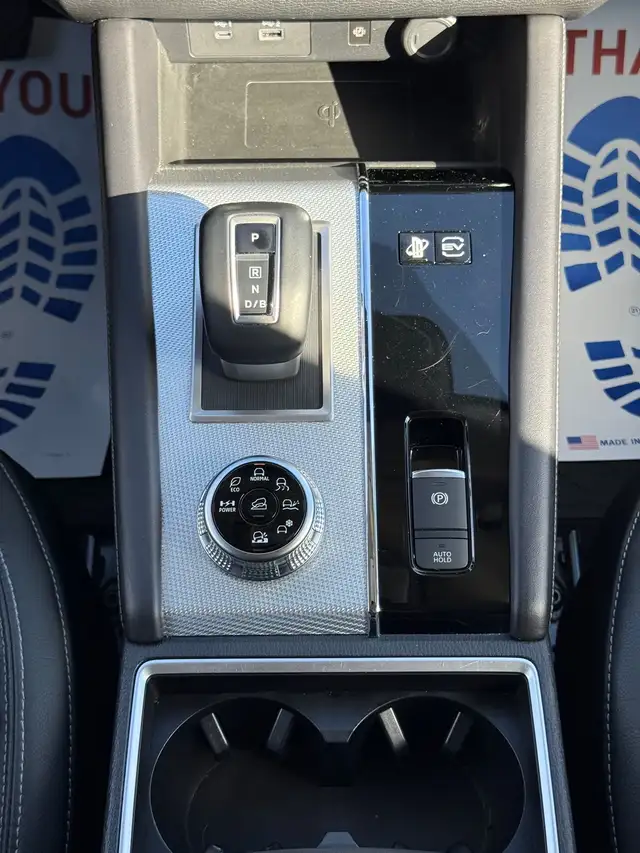 2023 Mitsubishi Outlander GT PHEV 7 Passengers - Photo 16