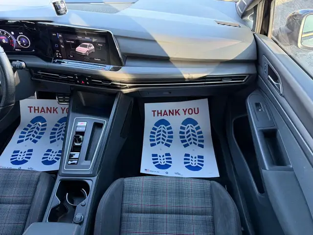 2022 Volkswagen Golf GTI Performance - Photo 13