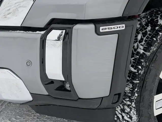 2026 GMC Sierra 2500HD Denali- Duramax 6.6L Turbo Diesel Engine - Photo 3