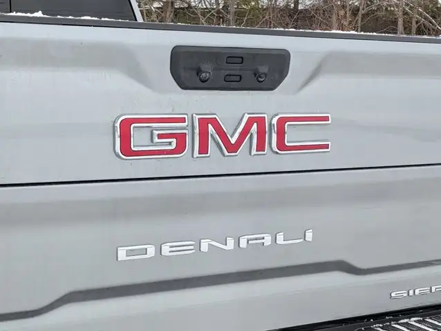 2026 GMC Sierra 2500HD Denali- Duramax 6.6L Turbo Diesel Engine - Photo 15