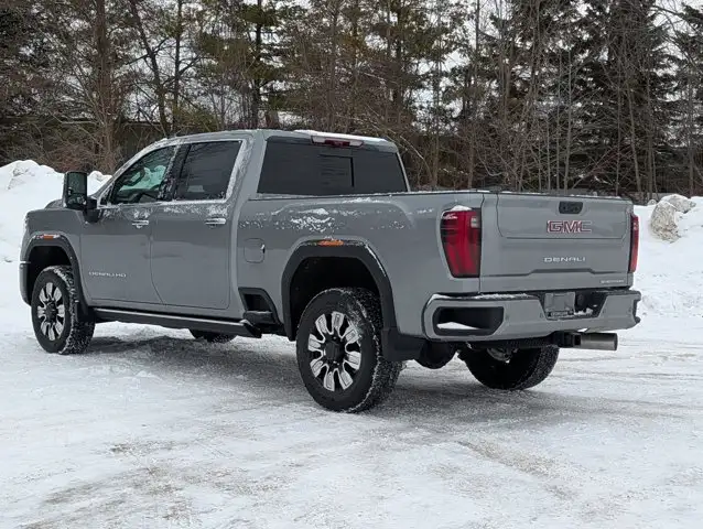 2026 GMC Sierra 2500HD Denali- Duramax 6.6L Turbo Diesel Engine - Photo 18