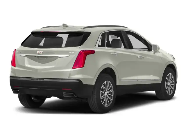 2017 Cadillac XT5 - Photo 2