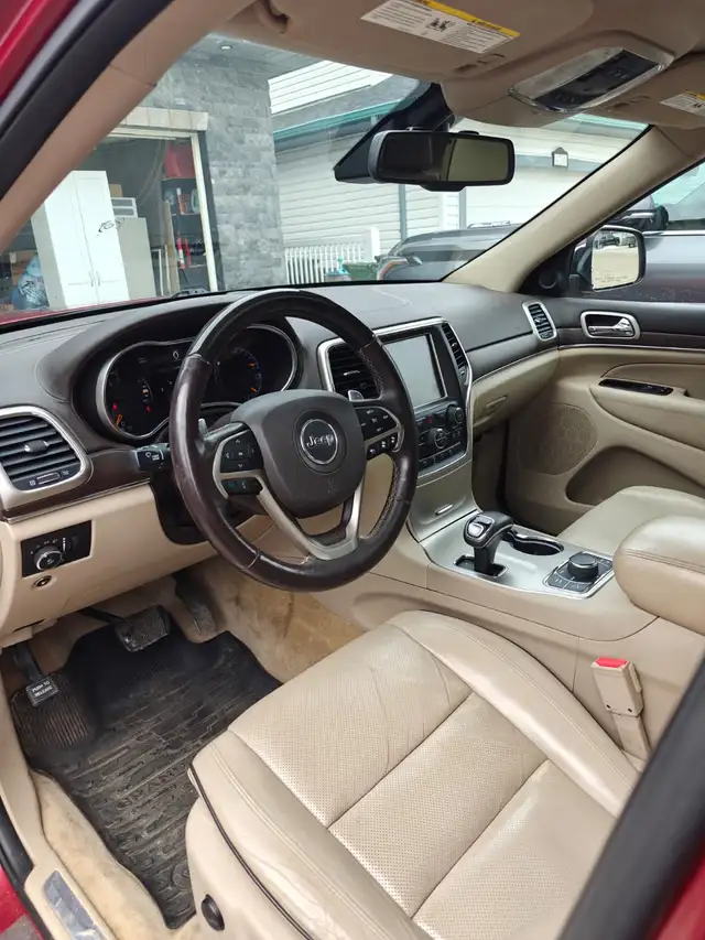 2015 Jeep Grand Cherokee Overland - Photo 5