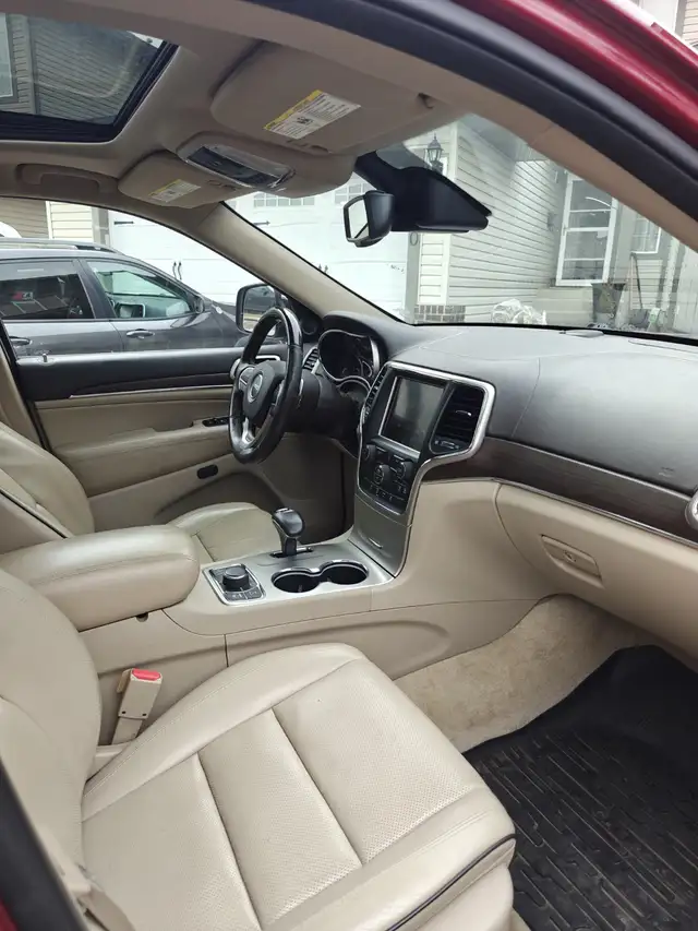 2015 Jeep Grand Cherokee Overland - Photo 6